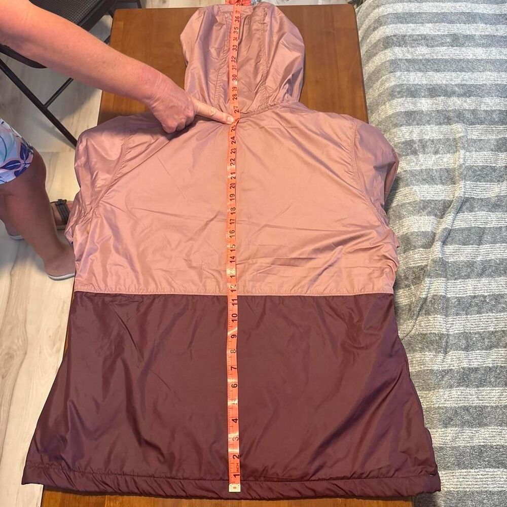 Columbia Hooded Windbreaker Jacket - Picture 6 of 8